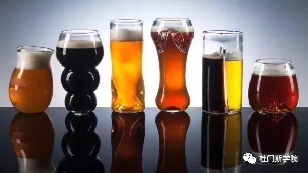 一入精酿“坑”似海,从此“buy家”是常态! 一入精酿“坑”似海,从此“buy家”是常态!