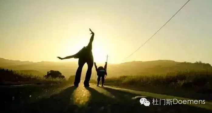 要的是陪伴,而不是朋友圈的点赞 (祝愿天下所有父亲健康快乐) 要的是陪伴,而不是朋友圈的点赞 (祝愿天下所有父亲健康快乐)