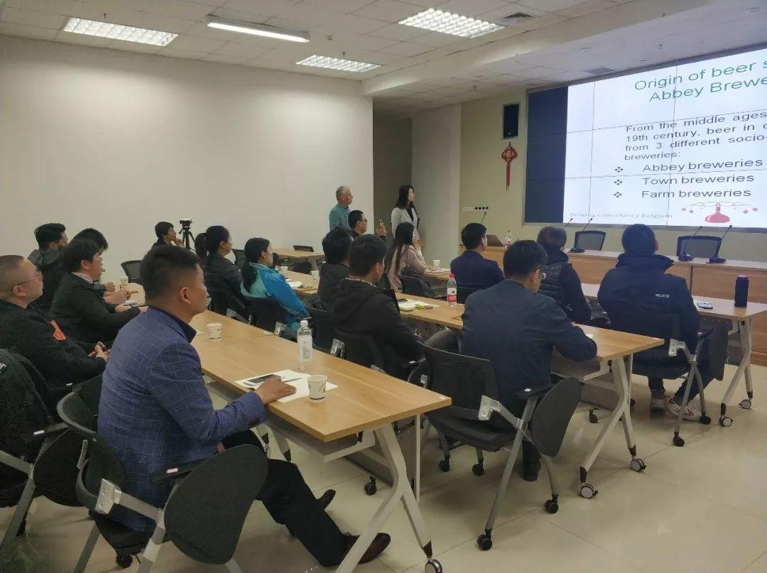 回顾春天三月的我们 回顾春天三月的我们