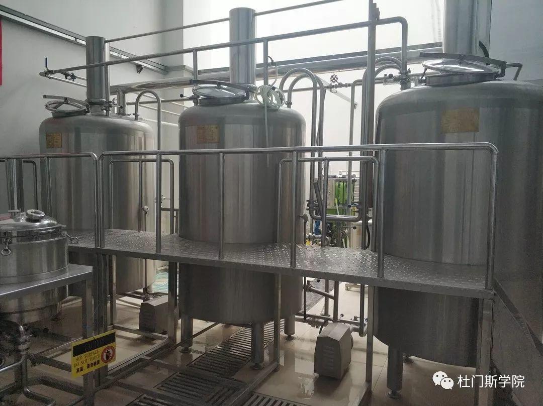 请准备——未来的酿酒大师! 请准备——未来的酿酒大师!