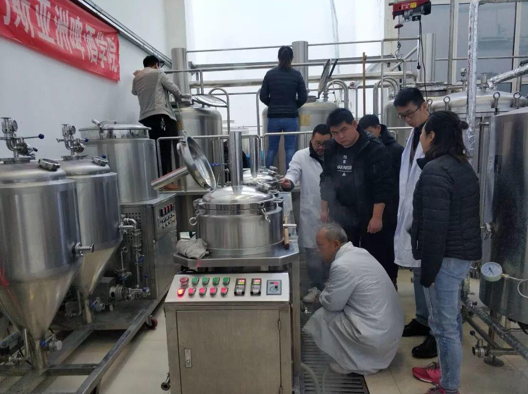 回顾春天三月的我们 回顾春天三月的我们