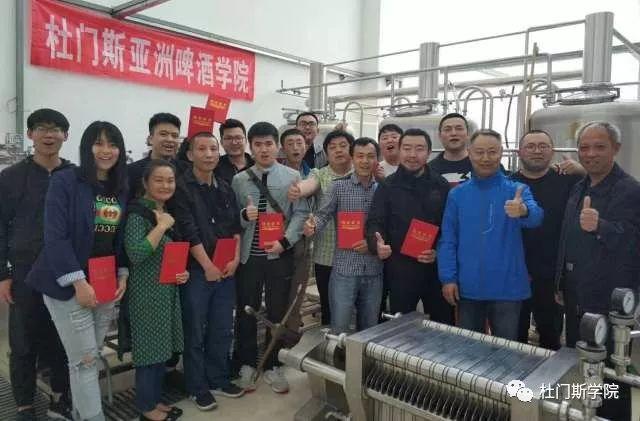 最美四月的我们 最美四月的我们