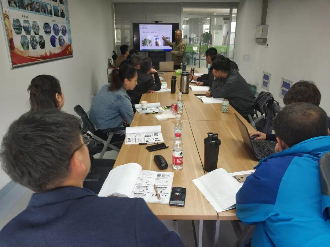 回顾春天三月的我们 回顾春天三月的我们