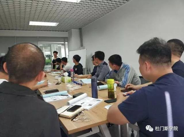 最美四月的我们 最美四月的我们