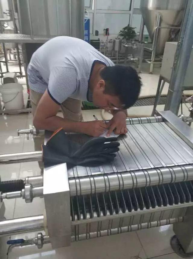 今年夏天,酿好一杯啤酒 今年夏天,酿好一杯啤酒