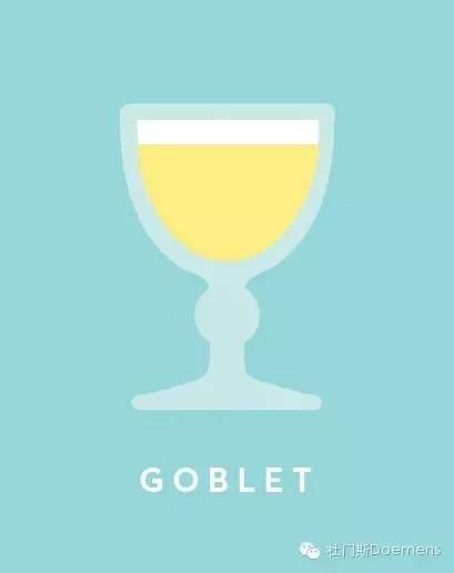 喝不同的啤酒 用不同的杯子 喝不同的啤酒 用不同的杯子