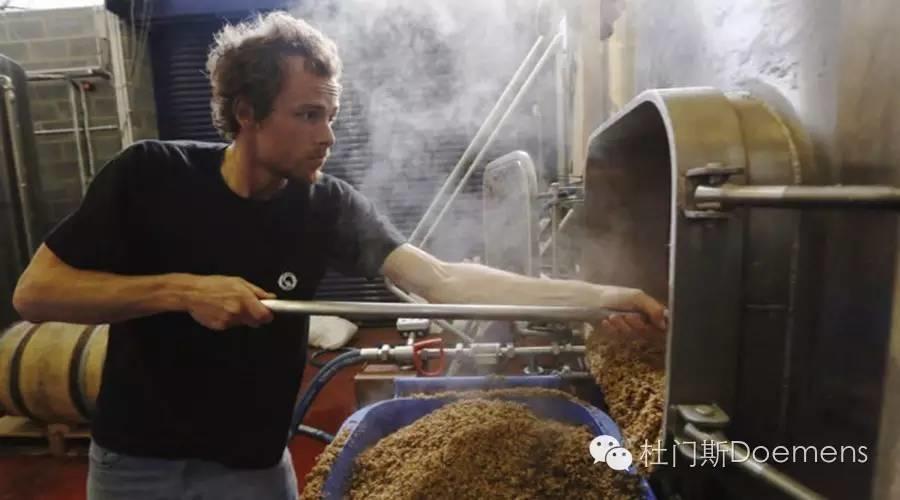 7月精酿啤酒酿酒技术培训课程通知 7月精酿啤酒酿酒技术培训课程通知