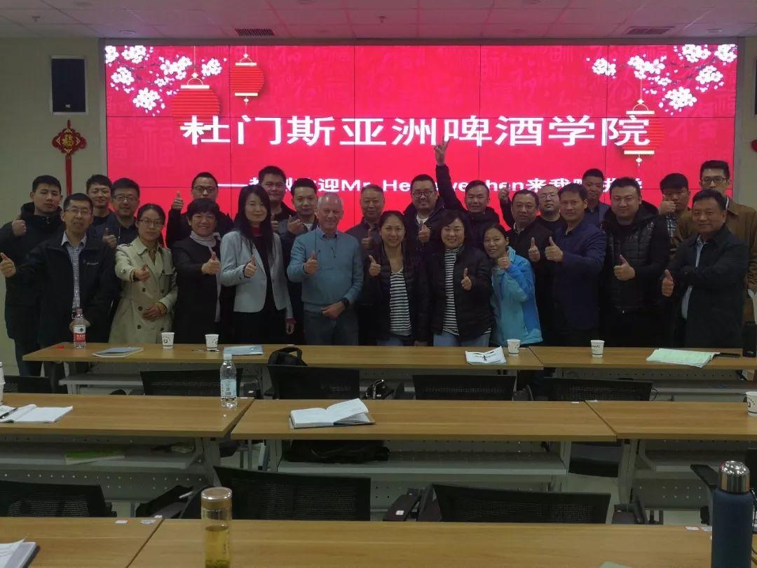 回顾春天三月的我们 回顾春天三月的我们