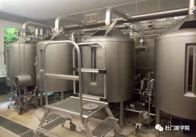 一入精酿“坑”似海,从此“buy家”是常态! 一入精酿“坑”似海,从此“buy家”是常态!