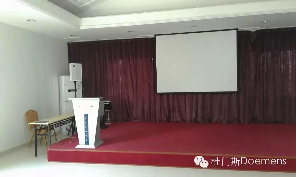 高档会议室 对外出租 高档会议室 对外出租