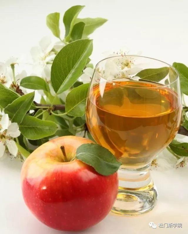 听说,春风最配美酒 听说,春风最配美酒