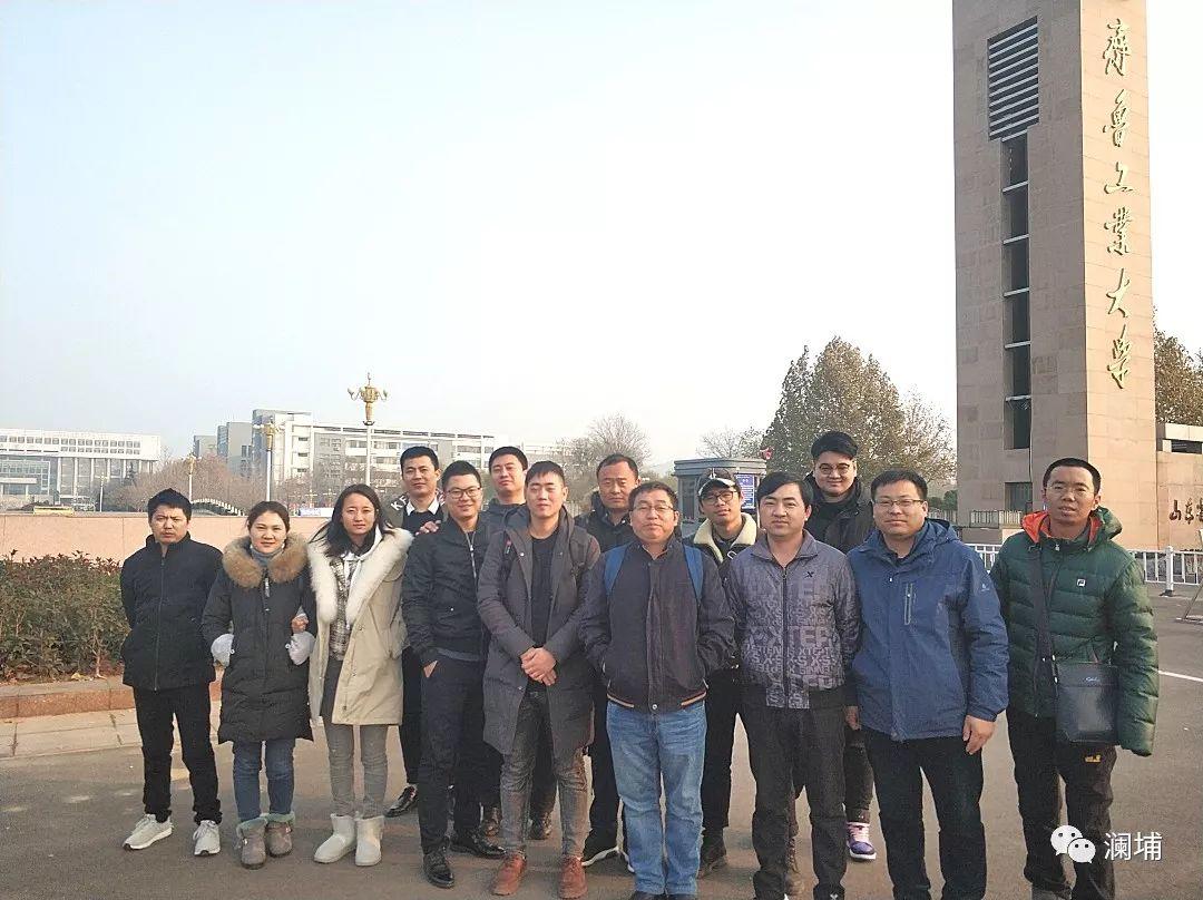 步履不停,酿造正当时。。。 步履不停,酿造正当时。。。