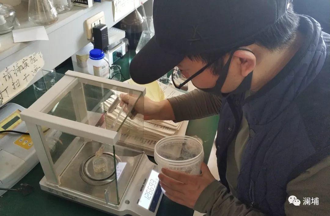 步履不停,酿造正当时。。。 步履不停,酿造正当时。。。