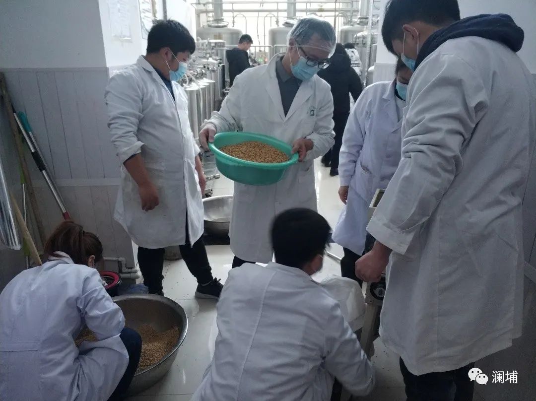 酿造起航! 目标:精酿达人! 酿造起航! 目标:精酿达人!