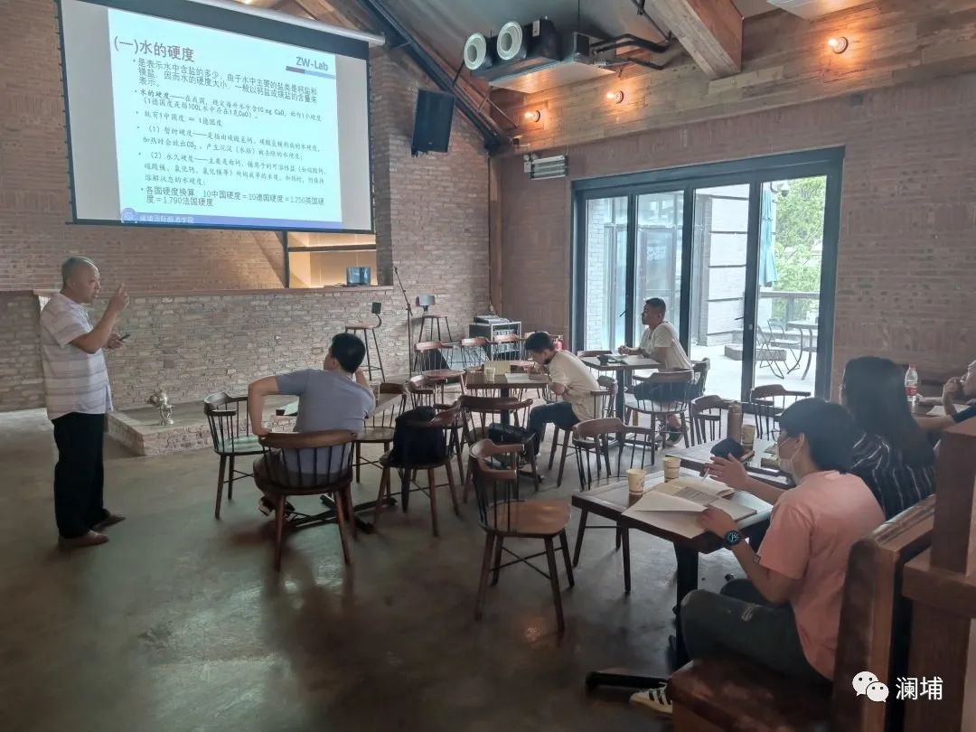 回顾||秋天酿造的第一杯啤酒 回顾||秋天酿造的第一杯啤酒