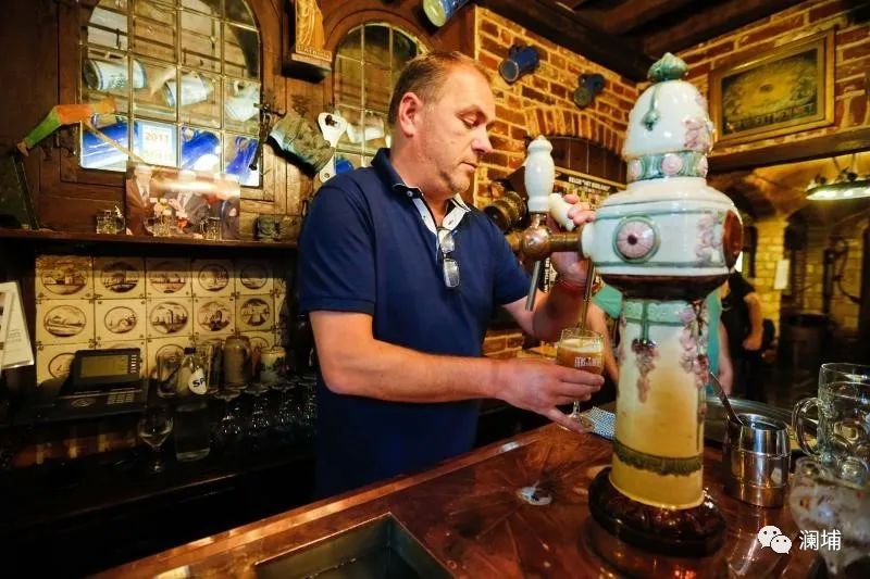 把啤酒喝成一种文化 把啤酒喝成一种文化