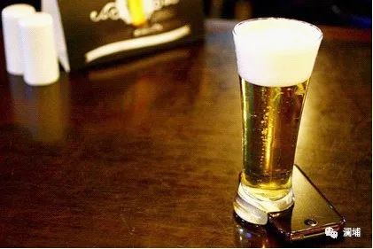 “离线酒杯”的温暖 “离线酒杯”的温暖