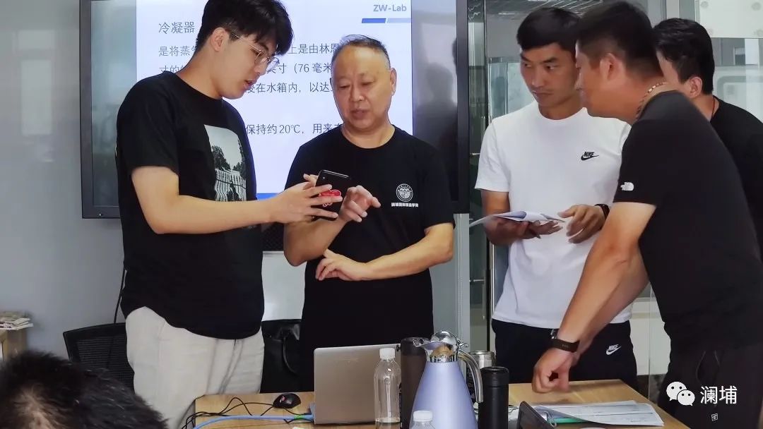 迎新年,启新篇! 迎新年,启新篇!